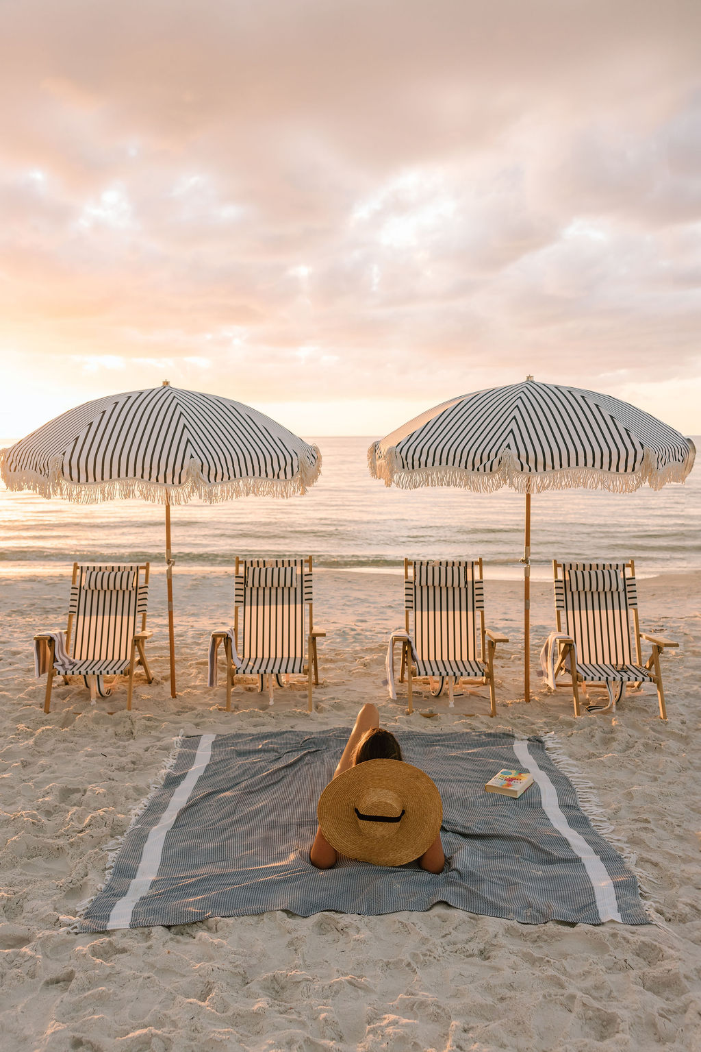 Chilled glasses and styled details on a Naples beach table